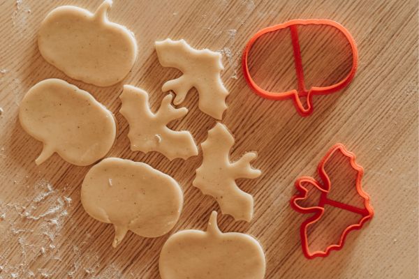 masa de galletas con forma de halloween